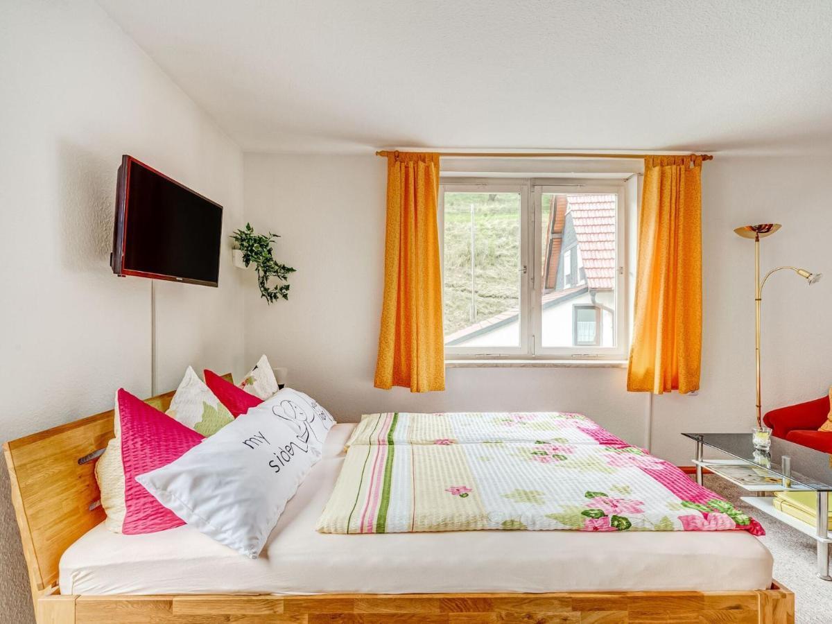 Holiday Home With Garden Лангенбах Экстерьер фото